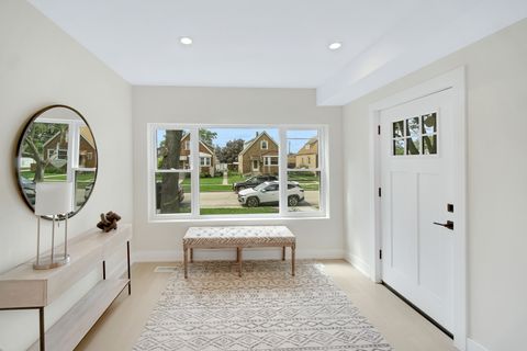 Tiny photo for 3417 Oak Avenue, Brookfield, IL 60513 (MLS # 12467814)