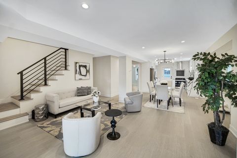 Tiny photo for 3417 Oak Avenue, Brookfield, IL 60513 (MLS # 12467814)