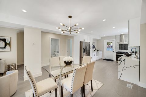 Tiny photo for 3417 Oak Avenue, Brookfield, IL 60513 (MLS # 12467814)