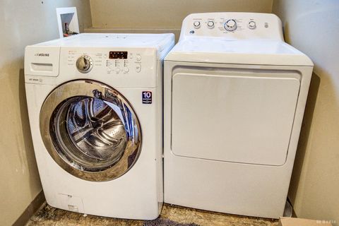 Tiny photo for 571 Hitchcock Avenue, Lisle, IL 60532 (MLS # 12505508)