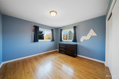 Tiny photo for 571 Hitchcock Avenue, Lisle, IL 60532 (MLS # 12505508)