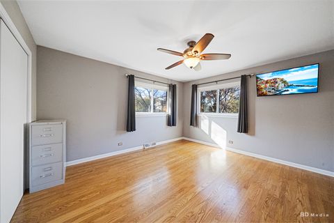 Tiny photo for 571 Hitchcock Avenue, Lisle, IL 60532 (MLS # 12505508)