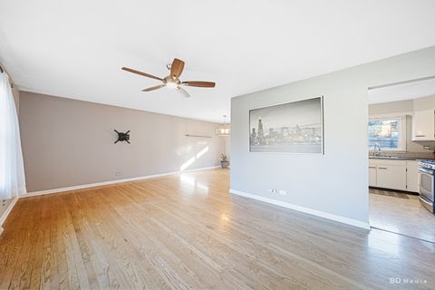 Tiny photo for 571 Hitchcock Avenue, Lisle, IL 60532 (MLS # 12505508)