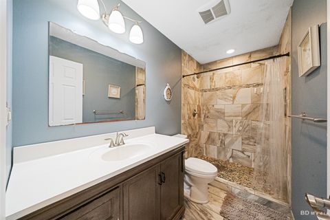 Tiny photo for 571 Hitchcock Avenue, Lisle, IL 60532 (MLS # 12505508)