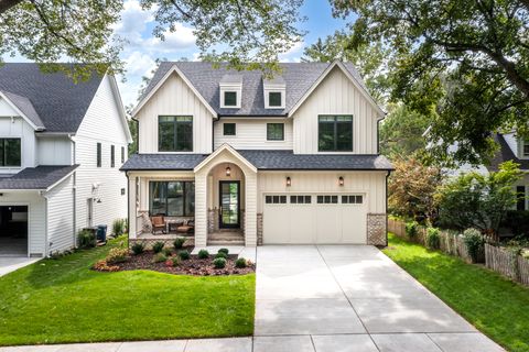 Photo of 660 N Eagle Street, Naperville, IL 60563 (MLS # 12626802)