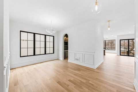 Tiny photo for 660 N Eagle Street, Naperville, IL 60563 (MLS # 12626802)