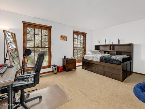 Tiny photo for 1000 Surrey Lane, Itasca, IL 60143 (MLS # 12420873)