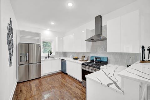 Tiny photo for 6840 S Cregier Avenue, Chicago, IL 60649 (MLS # 12666640)