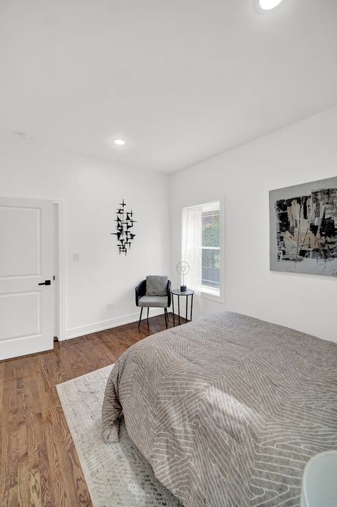 Tiny photo for 6840 S Cregier Avenue, Chicago, IL 60649 (MLS # 12666640)