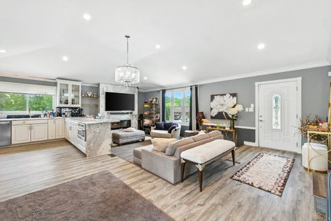 Tiny photo for 2938 E Shagbark Trail, Crete, IL 60417 (MLS # 12413133)