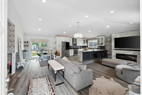 Tiny photo for 2938 E Shagbark Trail, Crete, IL 60417 (MLS # 12413133)