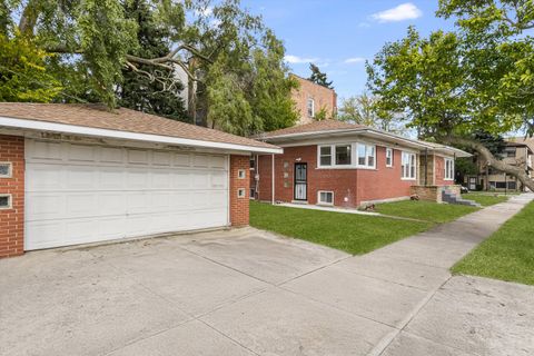 Tiny photo for 8058 S Wood Street, Chicago, IL 60620 (MLS # 12539982)