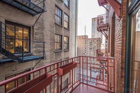 Tiny photo for 208 W WASHINGTON Street #1803, Chicago, IL 60606 (MLS # 12569042)