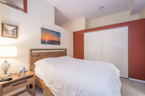 Tiny photo for 208 W WASHINGTON Street #1803, Chicago, IL 60606 (MLS # 12569042)