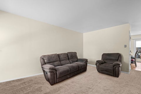 Tiny photo for 1910 HUNTINGTON Boulevard, Hoffman Estates, IL 60169 (MLS # 12763153)