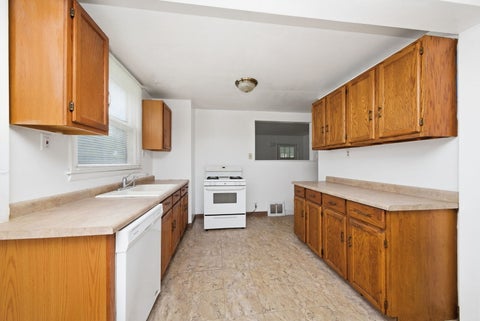 Tiny photo for 127 S Lincoln Street, Westmont, IL 60559 (MLS # 12494356)