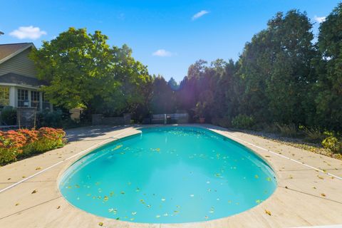 Tiny photo for 6812 Greene Road, Woodridge, IL 60517 (MLS # 12507390)