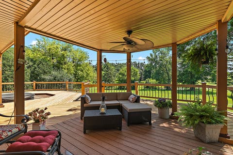Tiny photo for 7 Horseshoe Lane, Lemont, IL 60439 (MLS # 12704402)