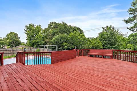 Tiny photo for 25 Magnolia Drive, Streamwood, IL 60107 (MLS # 12664012)