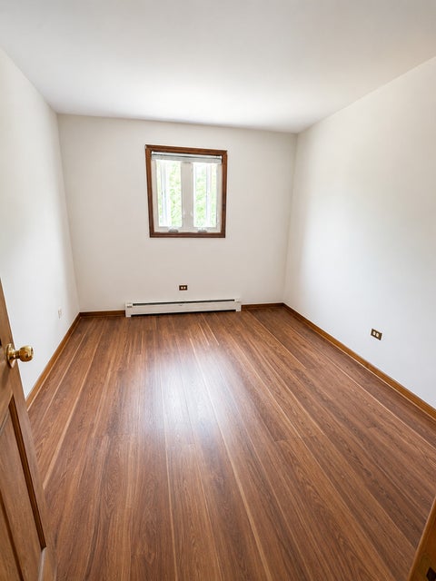 Tiny photo for 9721 S Cicero Avenue #3E, Oak Lawn, IL 60453 (MLS # 12681000)