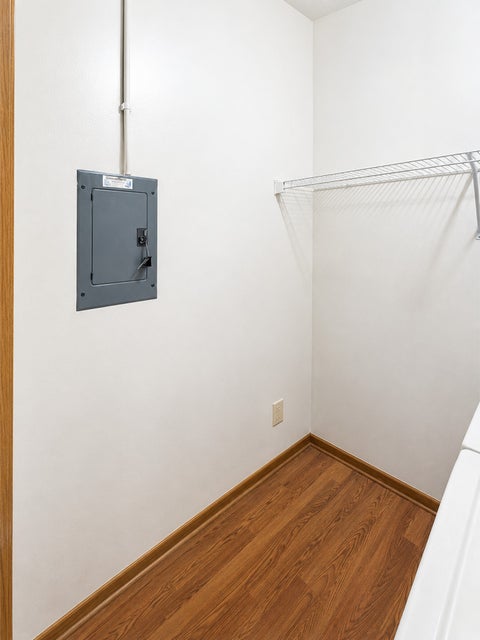 Tiny photo for 9721 S Cicero Avenue #3E, Oak Lawn, IL 60453 (MLS # 12681000)