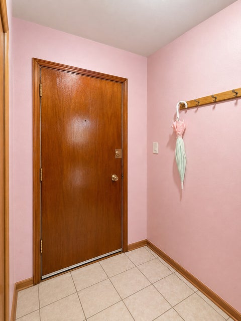 Tiny photo for 9721 S Cicero Avenue #3E, Oak Lawn, IL 60453 (MLS # 12681000)