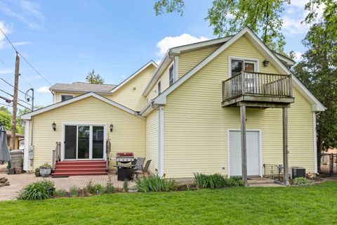Tiny photo for 339 8th Street, Downers Grove, IL 60515 (MLS # 12653108)