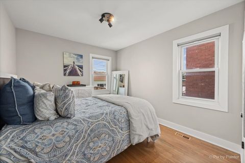 Tiny photo for 3863 N Oriole Avenue, Chicago, IL 60634 (MLS # 12603277)