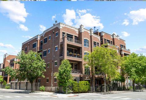 Photo of 1122 W Hubbard Street #4E, Chicago, IL 60642 (MLS # 12642632)