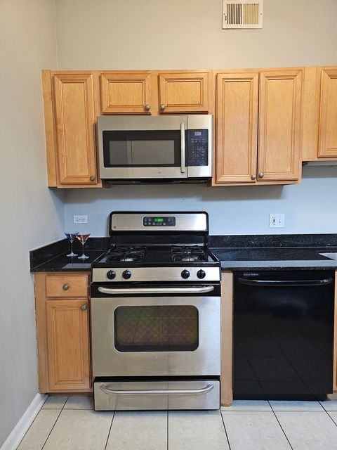 Tiny photo for 5148 S King Drive #B3, Chicago, IL 60615 (MLS # 12493011)