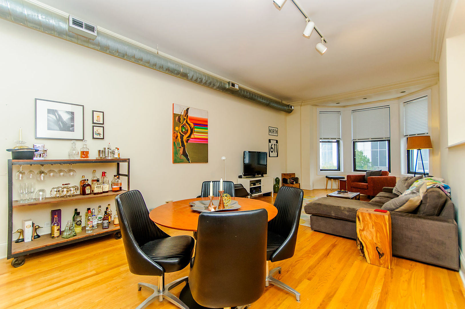 166 W Grand Avenue 3C