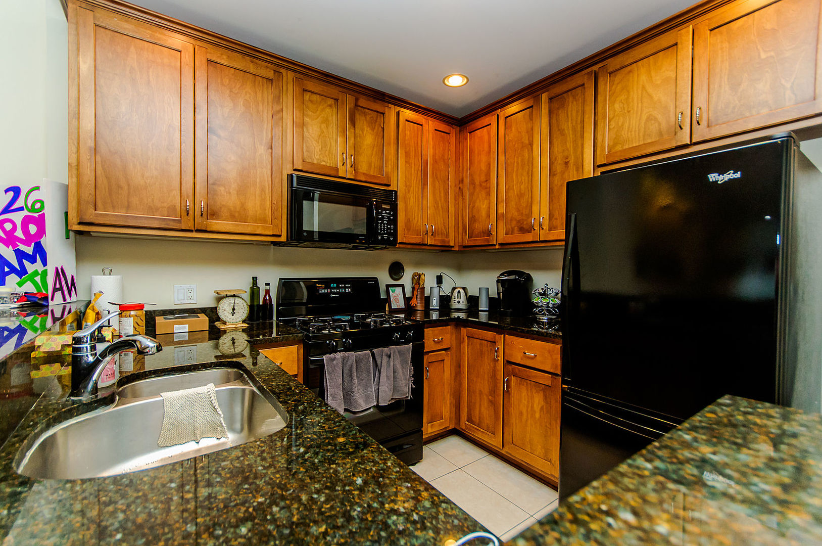 166 W Grand Avenue 3C