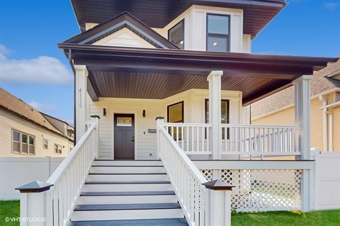 Tiny photo for 4115 N Ridgeway Avenue, Chicago, IL 60618 (MLS # 12471920)