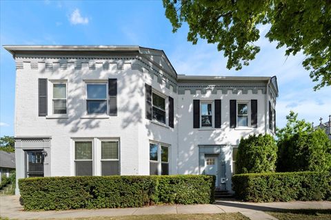 1097 Tower Road A Winnetka IL 60093