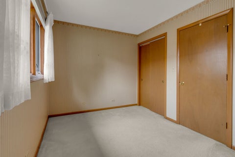 Tiny photo for 1023 S Lancaster Street, Mount Prospect, IL 60056 (MLS # 12761717)