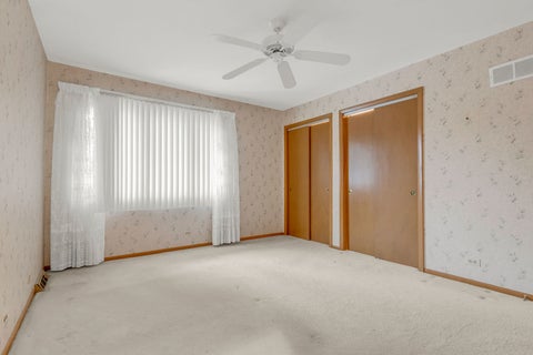 Tiny photo for 1023 S Lancaster Street, Mount Prospect, IL 60056 (MLS # 12761717)