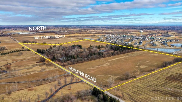 17N753 WIDMAYER RD, HAMPSHIRE, IL 60140 - Image c1fa3ba0eeb63e81b2b5e1d78351a323/3149654806