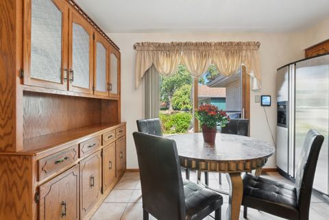 Tiny photo for 11608 S Leamington Avenue, Alsip, IL 60803 (MLS # 12486067)