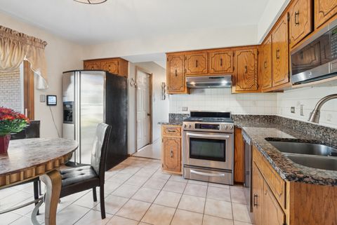 Tiny photo for 11608 S Leamington Avenue, Alsip, IL 60803 (MLS # 12486067)