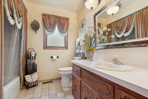 Tiny photo for 11608 S Leamington Avenue, Alsip, IL 60803 (MLS # 12486067)