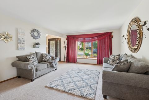 Tiny photo for 11608 S Leamington Avenue, Alsip, IL 60803 (MLS # 12486067)