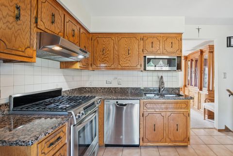 Tiny photo for 11608 S Leamington Avenue, Alsip, IL 60803 (MLS # 12486067)