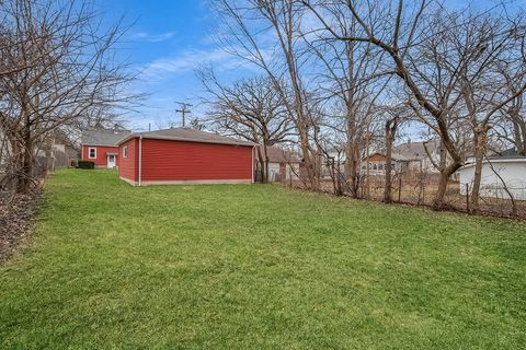 Tiny photo for 17866 Ashland Avenue, Homewood, IL 60430 (MLS # 12572346)