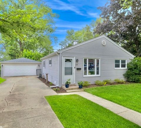 24 Johnathan Road Lake Zurich IL 60047