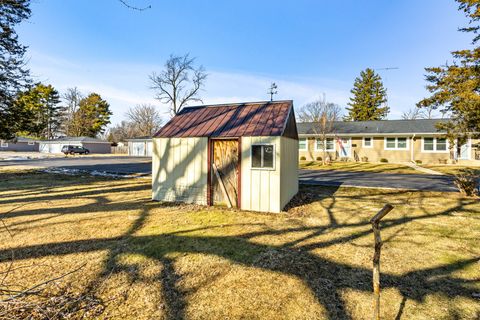Tiny photo for 611 N West Street, Sandwich, IL 60548 (MLS # 12563987)
