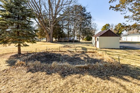 Tiny photo for 611 N West Street, Sandwich, IL 60548 (MLS # 12563987)