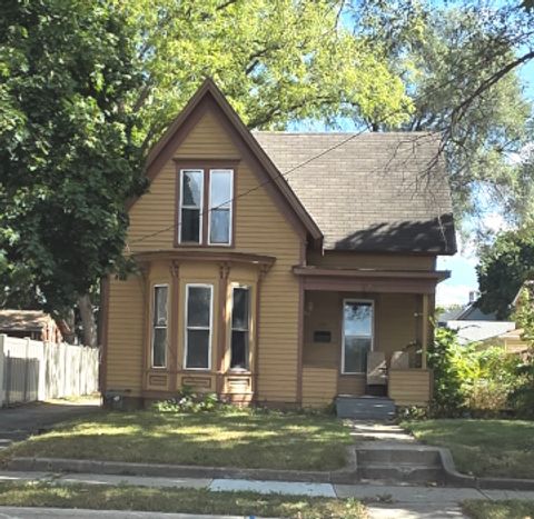 Photo of 559 N Grove Avenue, Elgin, IL 60120 (MLS # 12491477)