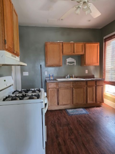 Tiny photo for 559 N Grove Avenue, Elgin, IL 60120 (MLS # 12491477)