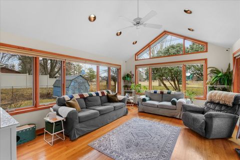 Tiny photo for 409 Park Lane Drive, Champaign, IL 61820 (MLS # 12559319)