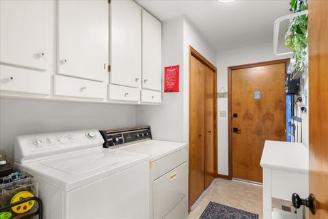 Tiny photo for 409 Park Lane Drive, Champaign, IL 61820 (MLS # 12559319)